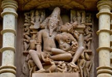 Indische Gottheiten der Schöpfung - Brahma und Sarasvati